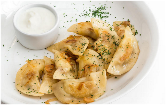 Knödel mit Kartoffeln und Pilzen (Champignons und andere) - Rezepte. Teig für Knödel mit Kartoffeln 01