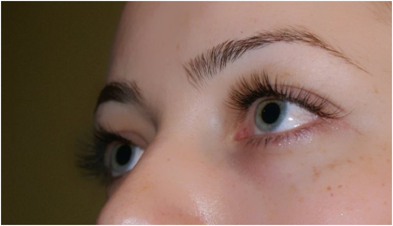 Biosava Wimpern: Bewertungen. Semi-Performent-Mascara und Biowavank von Wimpern: So kombinieren Sie? 05