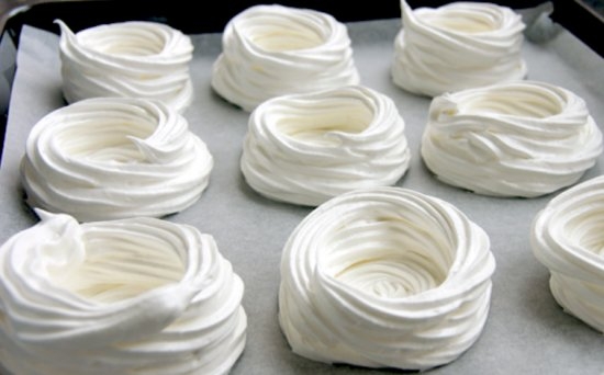 Rezept-Meringue im Ofen: Vorbereiten des exquisiten Desserts zu Hause 16