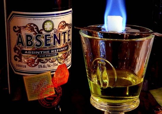 Wie trinke ich Absinth zu Hause?? Wie viele Grad im Getränk? 01