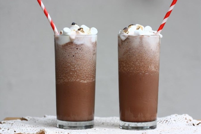 Rezept für Milchcocktail mit Eiscreme. So machen Sie ein klassisches Eiscreme-Cocktail? 02