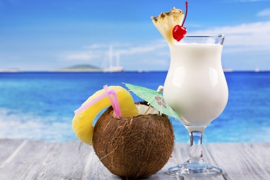 Was trinkt Alkohol? «Pina Colada», «Beylis», «Sheridan, «Malibu» und andere Arten? 03