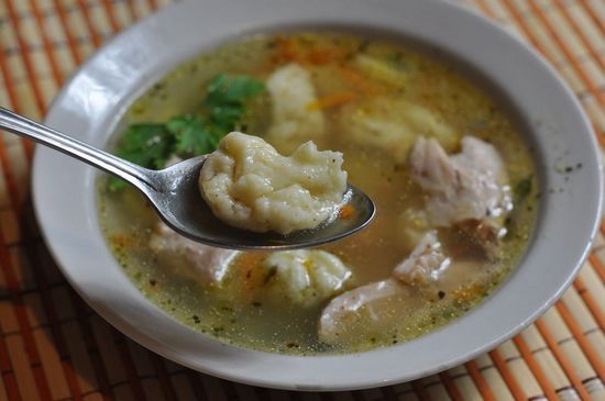 So machen Sie Knödel und Kartoffelknödel, aus der Manppe für Suppe? 04