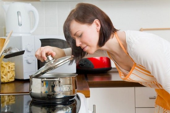 Wie viele Kartoffeln werden in Suppe gebraut?? Merkmale des Kochens von jungen Kartoffeln 03