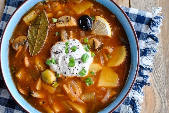 Saltisches Fleischfleisch mit Kartoffeln: Schritt-für-Schritt-Rezept 05