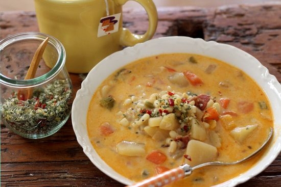 Suppe aus gewöhnlichen, roten, grünen Linsen: Rezepte für jeden Geschmack 08