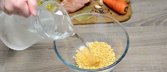 Erbsensuppe mit Schweinefleisch: «lecker» Rezepte und nützliche Tipps 23