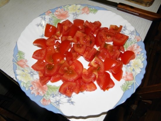 Der leckerste Salat mit Tintenfisch: Kochrezepte mit Pilzen und Mais 06