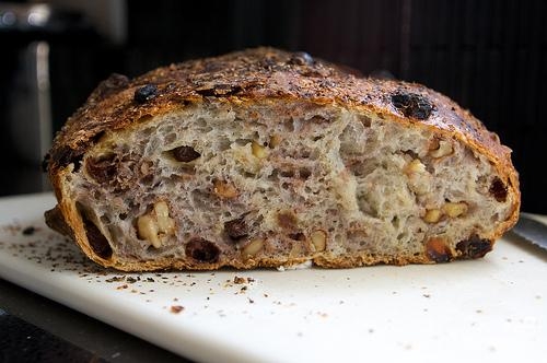 Brot in einem langsamen Kocher: leckere und nützliche Rezepte 01