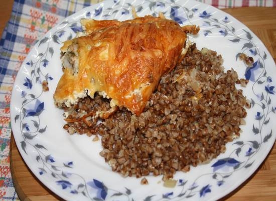 Huhn in einem langsamen Kocher mit Buchweizen: die besten Rezepte eines köstlichen Gerichts 14