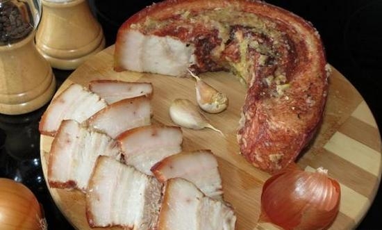 Schweinefleischbrust in der Zwiebelschale: Schritt-für-Schritt-Rezept mit Fotos 01