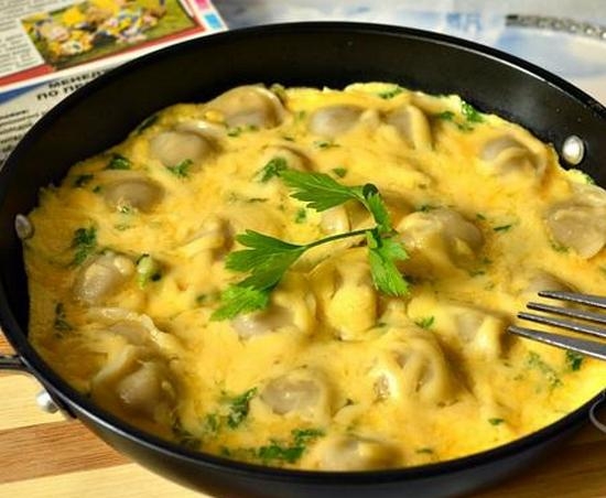 Wie man Knödel in einem Bratpfanne lecker und rechts braten? Wie viele Frittenknödel in der Zeit? 05