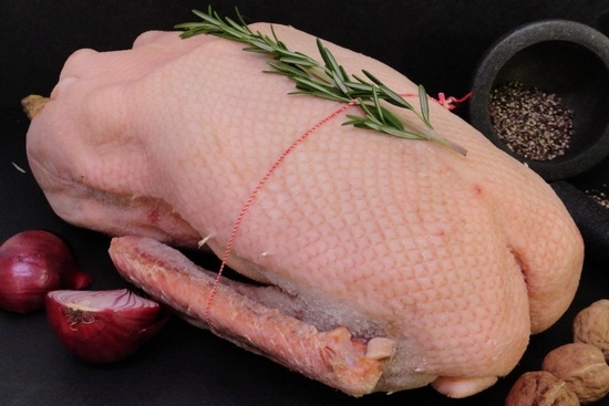 Wie man eine Gans im Backofen bröst: Tipps und Rezepte 01