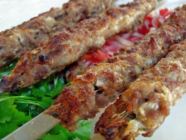 Wie man lyuly Kebab kocht? Geheimnisse der östlichen Küche 01