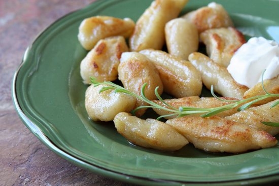 So erstellen Sie Knödel mit Kartoffeln? So machen Sie Teig für solche Knödel? 11