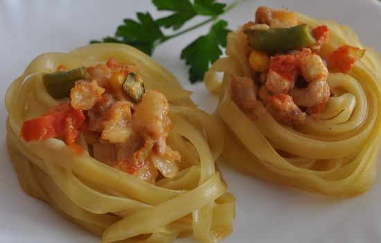 Wie man Teigwaren in einem Topf kocht: Rezepte zum Kochen von Rozing, Spaghetti und Nestern 10