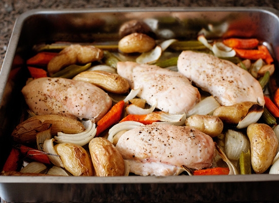 Hühnerflügel im Ofen unter der Sauce und mit einer knusprigen Kruste: eine Vielzahl von Vorbereitungsmethoden 10