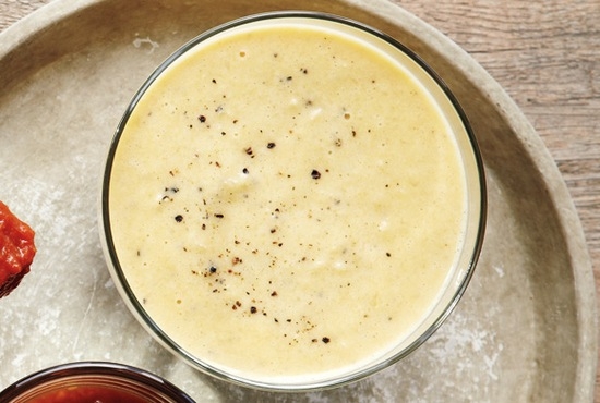 Huhn auf einem Glas im Backofen: Eine Auswahl der besten Rezepte mit einem Foto 03