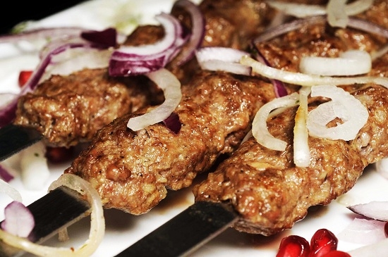 Lullee Kebab im Backofen: Rezept mit Foto-Kochen Foto eines Kebabs von Schweinefleisch, Huhn, Rindfleisch 09