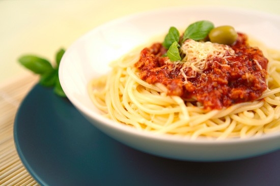 Paste mit Hackfleisch und Tomatenpaste: Rezepte für ein raffiniertes italienisches Gericht 01