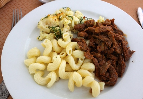 Schweinefleisch gebraten: Rezepte mit Fotos und Geheimnissen des Kochens 11