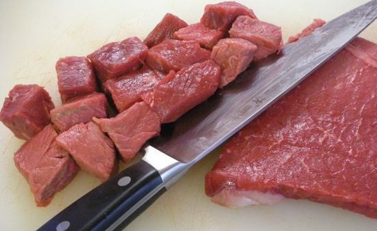 Rindfleisch, gebraten in einer Pfanne: Rezept mit Fotos. Gebratene Kartoffel mit Rindfleisch 03