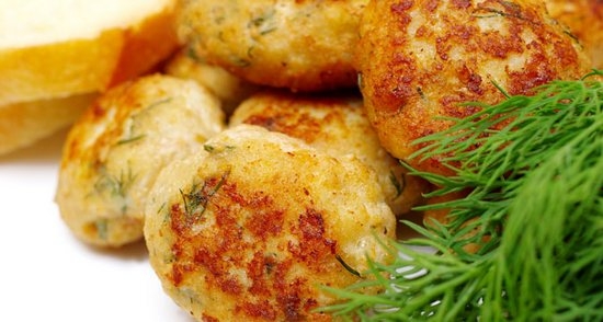 Rezepte Cutlet aus der Türkei: Kochen in einer Bratpfanne, im Ofen und für ein Paar 01