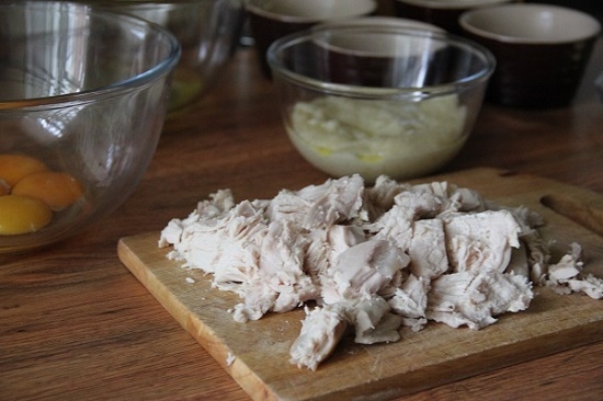 Souffle von Huhn, wie im Kindergarten: Rezepte eines sanften und exquisiten Gerichts 05