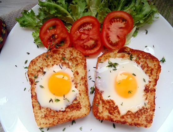 Spiegeleier in Brot und Brötchen zum Frühstück: Eine Auswahl der besten Rezepte 02