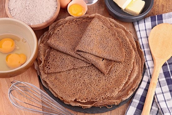 Buchweizenmehlpfannkuchen: Rezepte von Hefe und Barren 01