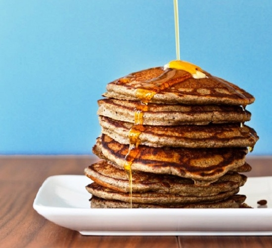 Buchweizenmehlpfannkuchen: Rezepte von Hefe und Barren 03