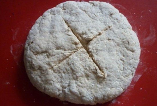 Brot aus Roggenmehl im Backofen: Kochen von Rezepten zu Hause 07