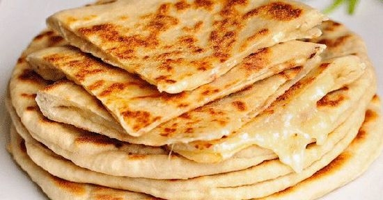 Khachapuri in Tiflis, Georgian in 5 Minuten: Rezepte mit Fotos 10