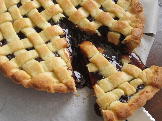 Sandteigrezept für Pie mit Marmelade oder Beeren 10