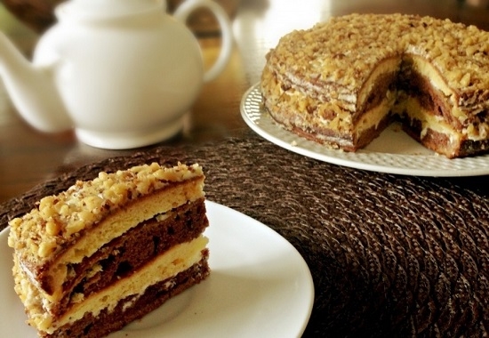 Kuchen «Zebra» Auf Sauerrahm: Rezepte mit Fotos von mehrfarbigem Backen 02