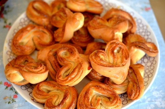 Brötchen mit Hefe-Teigzucker: Eine Auswahl an Rezepten und Tipps von Süßwaren 01