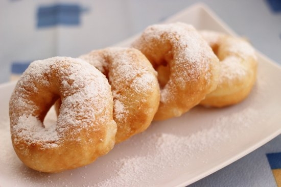 Rezept für Luft, üppige Donuts in Kefir in 15 Minuten 01