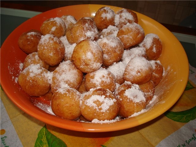 Donuts aus Hüttenkäse: Rezept. Wie man köstliche Quark-Donuts kocht? 03