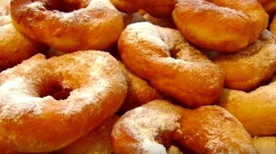 Rezept für Luft, üppige Donuts in Kefir in 15 Minuten 06