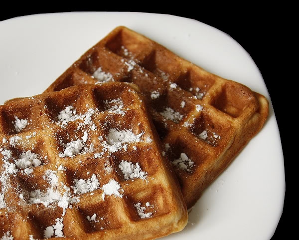 Rezeptwafer für Elektrovale. Wie man Schokoladenwaffeln mit Nüssen kocht? 02