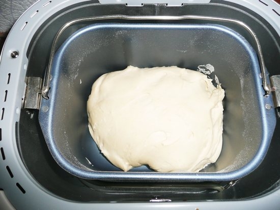 Rezepte des Tragbrots für Brotmacher. So machen Sie ein Lot und backen Sie Brot ohne Hefe zu Hause? 07