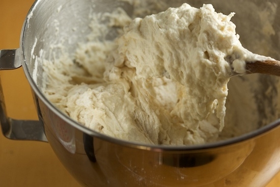 Wie man einen Cookie-Teig für Pasteten im Backofen und Brotmacher kocht? 03