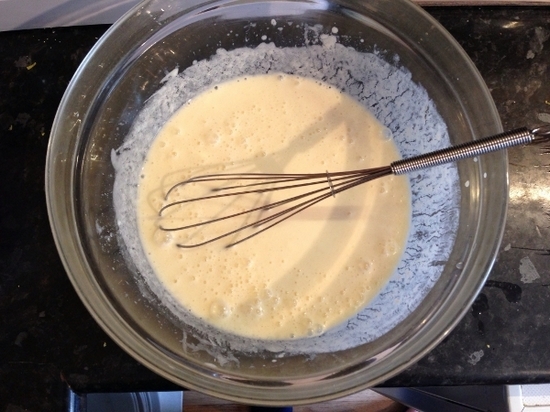 Wie man einen Cookie-Teig für Pasteten im Backofen und Brotmacher kocht? 04