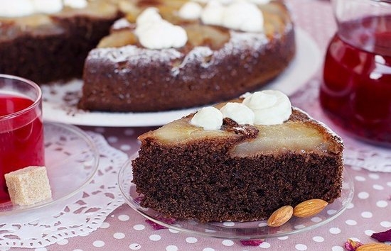 Crokeley üppig mit Äpfeln im Backofen: einfache Rezepte auf Kefir, Sauerrahm und andere 12