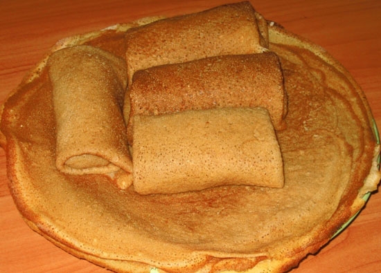 Dicke üppige Pfannkuchen - Rezepte mit Fotos 02