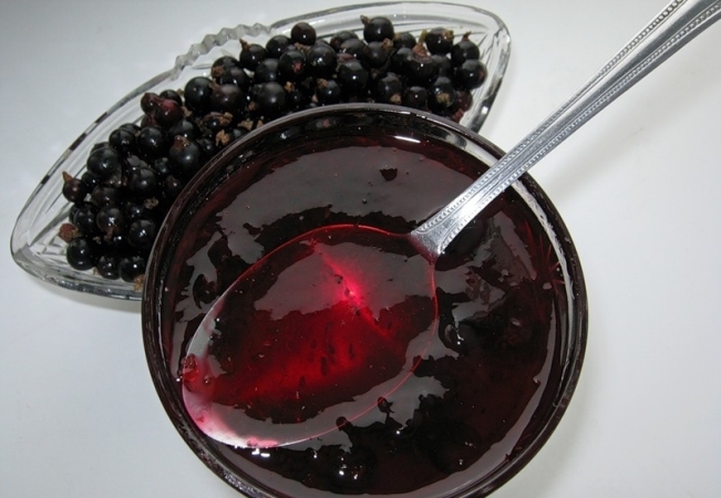 Schwarze Johannisbeere Jam: Rezept. Wie man Schwarze Johannisbeermarmelade kocht, ohne zu kochen? 02