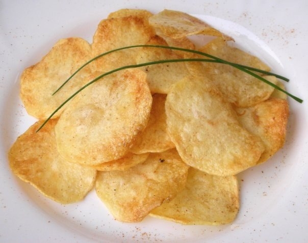 Chips zu Hause: Wie man kocht? Rezepte süße und gesalzene Chips 01