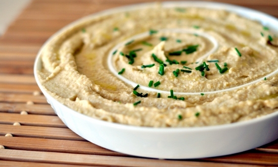 Klassisches Hummus-Rezept, nützliche Eigenschaften und Kalorienprodukt 01