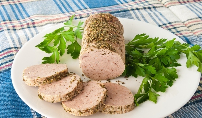 Rezepte von zu Hause Würstchen. Wie man Wurst zu Hause kocht? 03