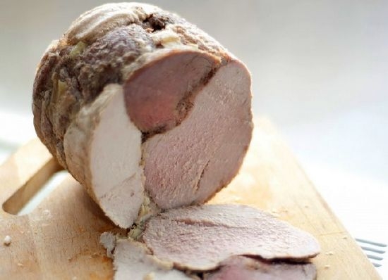 Schinken zu Hause von Schweinefleisch und Hühnchen: Eine Auswahl der besten Rezepte 02